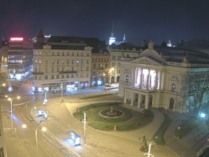 Město Brno - Malinovského náměstí - 4.11.2025 v 22:30 Město Brno - Malinovského náměstí - 4.11.2025 v 22:30