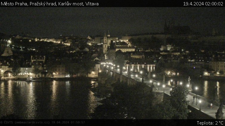 Město Praha - Pražský hrad, Karlův most, Vltava - 19.4.2024 v 02:00