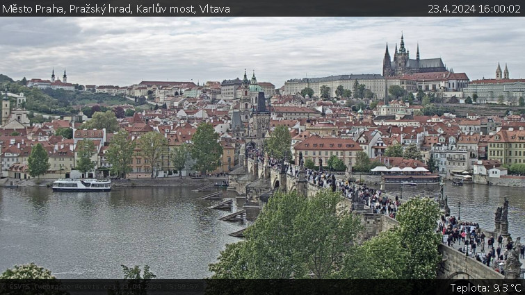 Město Praha - Pražský hrad, Karlův most, Vltava - 23.4.2024 v 16:00