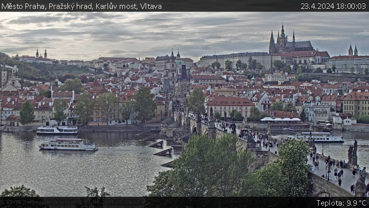 Město Praha - Pražský hrad, Karlův most, Vltava - 23.4.2024 v 18:00