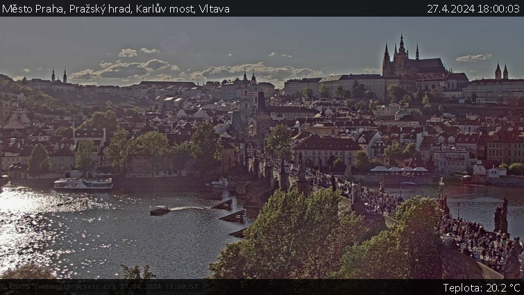 Město Praha - Pražský hrad, Karlův most, Vltava - 27.4.2024 v 18:00