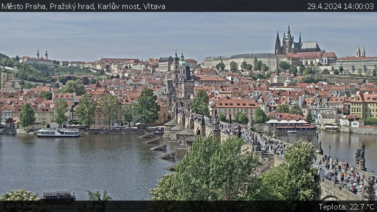 Město Praha - Pražský hrad, Karlův most, Vltava - 29.4.2024 v 14:00
