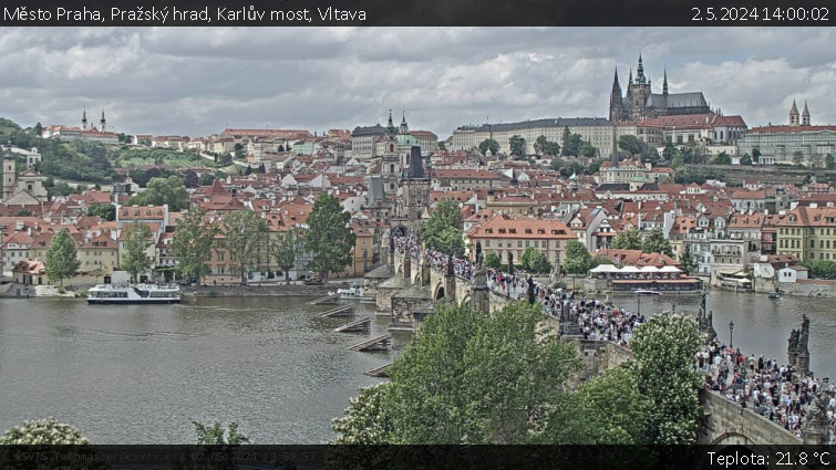 Město Praha - Pražský hrad, Karlův most, Vltava - 2.5.2024 v 14:00