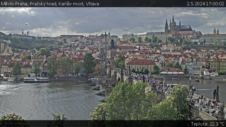 Město Praha - Pražský hrad, Karlův most, Vltava - 2.5.2024 v 17:00