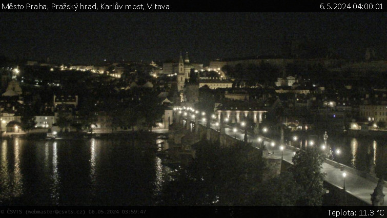 Město Praha - Pražský hrad, Karlův most, Vltava - 6.5.2024 v 04:00