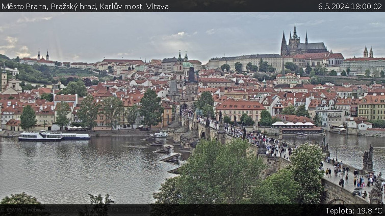 Město Praha - Pražský hrad, Karlův most, Vltava - 6.5.2024 v 18:00