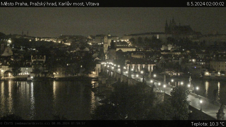 Město Praha - Pražský hrad, Karlův most, Vltava - 8.5.2024 v 02:00