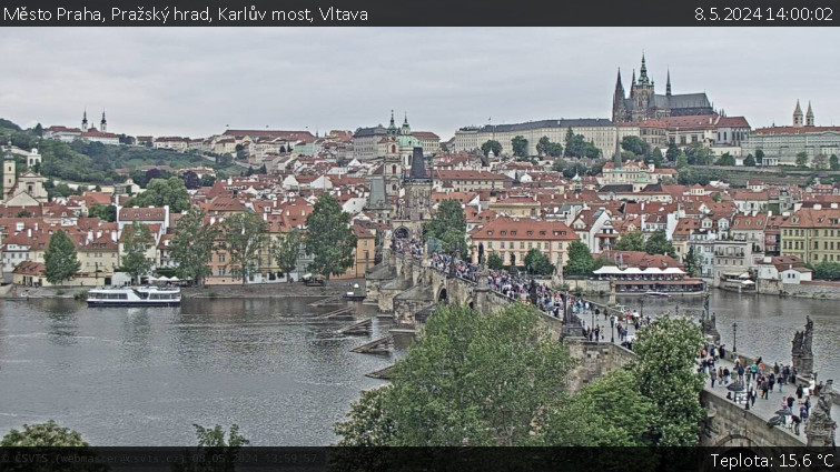 Město Praha - Pražský hrad, Karlův most, Vltava - 8.5.2024 v 14:00