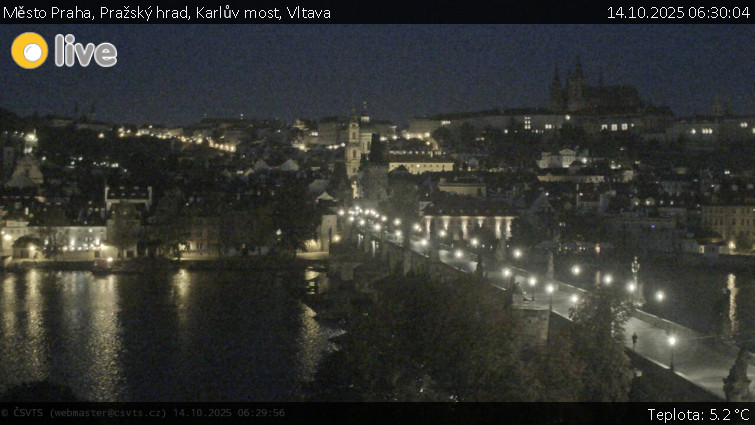 Město Praha - Pražský hrad, Karlův most, Vltava - 14.10.2025 v 06:30 Město Praha - Pražský hrad, Karlův most, Vltava - 14.10.2025 v 06:30