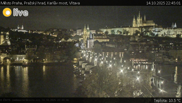 Město Praha - Pražský hrad, Karlův most, Vltava - 14.10.2025 v 22:45 Město Praha - Pražský hrad, Karlův most, Vltava - 14.10.2025 v 22:45