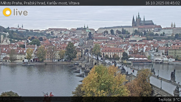 Město Praha - Pražský hrad, Karlův most, Vltava - 16.10.2025 v 08:45 Město Praha - Pražský hrad, Karlův most, Vltava - 16.10.2025 v 08:45