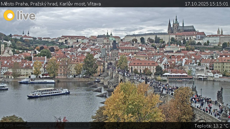 Město Praha - Pražský hrad, Karlův most, Vltava - 17.10.2025 v 15:15 Město Praha - Pražský hrad, Karlův most, Vltava - 17.10.2025 v 15:15