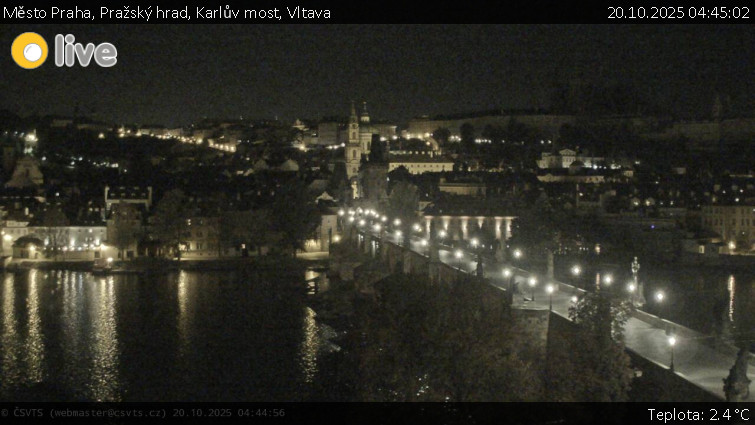 Město Praha - Pražský hrad, Karlův most, Vltava - 20.10.2025 v 04:45 Město Praha - Pražský hrad, Karlův most, Vltava - 20.10.2025 v 04:45