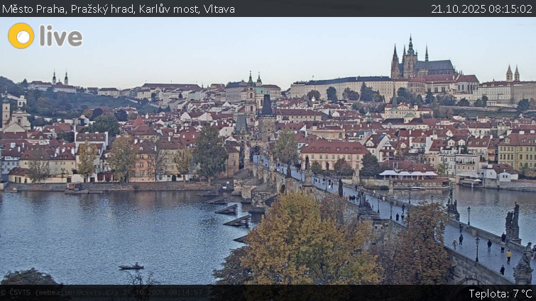 Město Praha - Pražský hrad, Karlův most, Vltava - 21.10.2025 v 08:15 Město Praha - Pražský hrad, Karlův most, Vltava - 21.10.2025 v 08:15