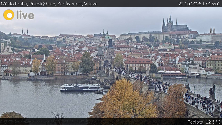 Město Praha - Pražský hrad, Karlův most, Vltava - 22.10.2025 v 17:15 Město Praha - Pražský hrad, Karlův most, Vltava - 22.10.2025 v 17:15