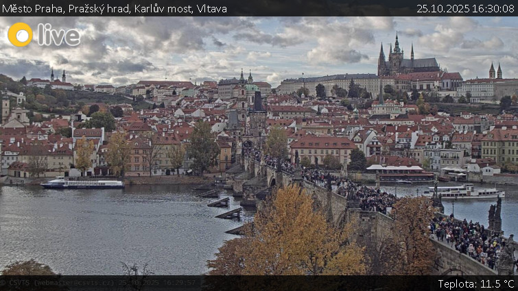 Město Praha - Pražský hrad, Karlův most, Vltava - 25.10.2025 v 16:30 Město Praha - Pražský hrad, Karlův most, Vltava - 25.10.2025 v 16:30