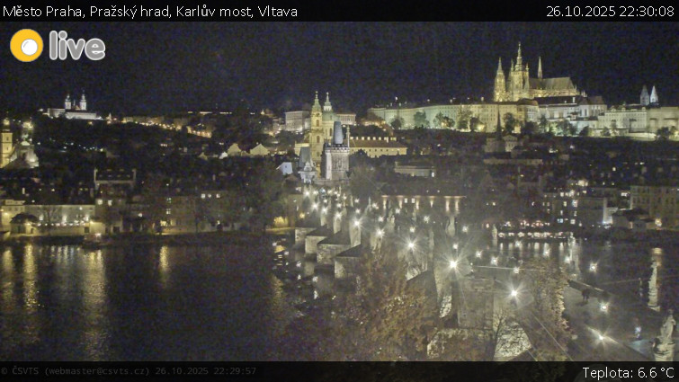 Město Praha - Pražský hrad, Karlův most, Vltava - 26.10.2025 v 22:30 Město Praha - Pražský hrad, Karlův most, Vltava - 26.10.2025 v 22:30