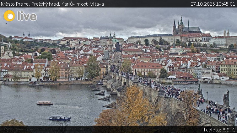 Město Praha - Pražský hrad, Karlův most, Vltava - 27.10.2025 v 13:45 Město Praha - Pražský hrad, Karlův most, Vltava - 27.10.2025 v 13:45