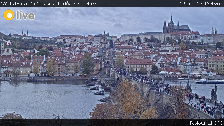 Město Praha - Pražský hrad, Karlův most, Vltava - 28.10.2025 v 16:45 Město Praha - Pražský hrad, Karlův most, Vltava - 28.10.2025 v 16:45