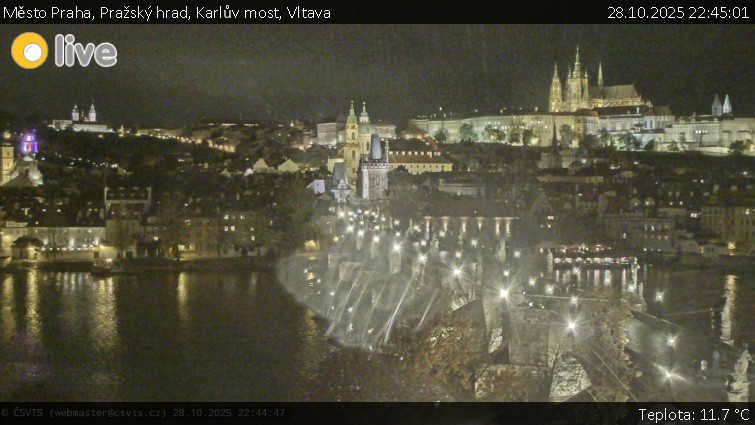 Město Praha - Pražský hrad, Karlův most, Vltava - 28.10.2025 v 22:45 Město Praha - Pražský hrad, Karlův most, Vltava - 28.10.2025 v 22:45