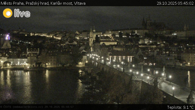 Město Praha - Pražský hrad, Karlův most, Vltava - 29.10.2025 v 05:45 Město Praha - Pražský hrad, Karlův most, Vltava - 29.10.2025 v 05:45