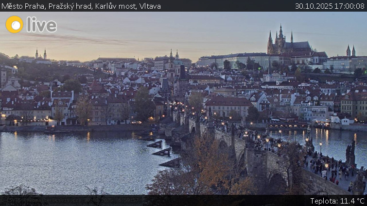Město Praha - Pražský hrad, Karlův most, Vltava - 30.10.2025 v 17:00 Město Praha - Pražský hrad, Karlův most, Vltava - 30.10.2025 v 17:00