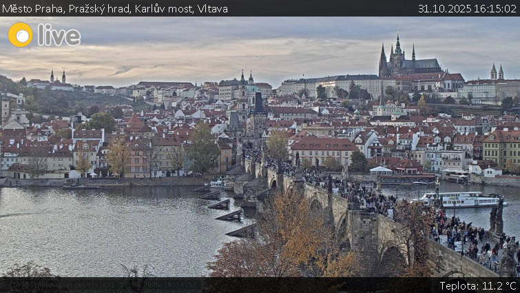 Město Praha - Pražský hrad, Karlův most, Vltava - 31.10.2025 v 16:15 Město Praha - Pražský hrad, Karlův most, Vltava - 31.10.2025 v 16:15