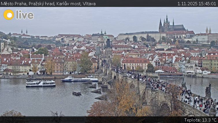Město Praha - Pražský hrad, Karlův most, Vltava - 1.11.2025 v 15:45 Město Praha - Pražský hrad, Karlův most, Vltava - 1.11.2025 v 15:45