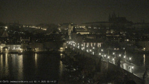 Město Praha - Pražský hrad, Karlův most, Vltava - 2.11.2025 v 03:15 Město Praha - Pražský hrad, Karlův most, Vltava - 2.11.2025 v 03:15