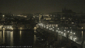 Město Praha - Pražský hrad, Karlův most, Vltava - 2.11.2025 v 03:30 Město Praha - Pražský hrad, Karlův most, Vltava - 2.11.2025 v 03:30