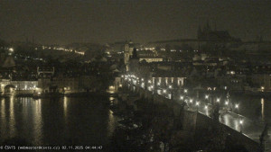 Město Praha - Pražský hrad, Karlův most, Vltava - 2.11.2025 v 04:45 Město Praha - Pražský hrad, Karlův most, Vltava - 2.11.2025 v 04:45