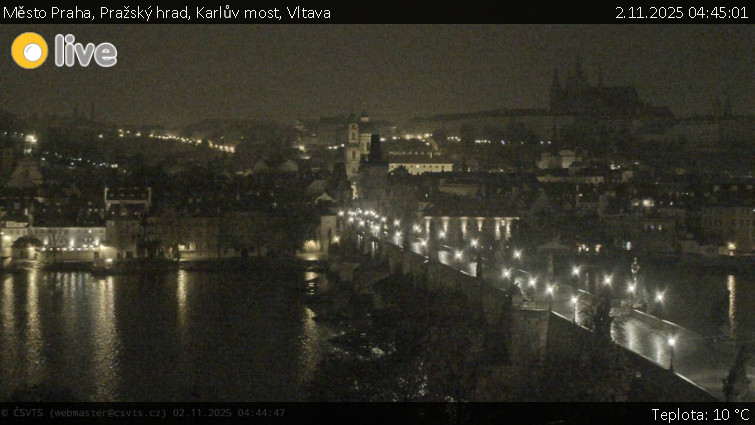 Město Praha - Pražský hrad, Karlův most, Vltava - 2.11.2025 v 04:45 Město Praha - Pražský hrad, Karlův most, Vltava - 2.11.2025 v 04:45