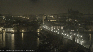 Město Praha - Pražský hrad, Karlův most, Vltava - 2.11.2025 v 05:00 Město Praha - Pražský hrad, Karlův most, Vltava - 2.11.2025 v 05:00