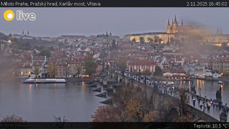 Město Praha - Pražský hrad, Karlův most, Vltava - 2.11.2025 v 16:45 Město Praha - Pražský hrad, Karlův most, Vltava - 2.11.2025 v 16:45