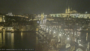 Město Praha - Pražský hrad, Karlův most, Vltava - 2.11.2025 v 19:00 Město Praha - Pražský hrad, Karlův most, Vltava - 2.11.2025 v 19:00