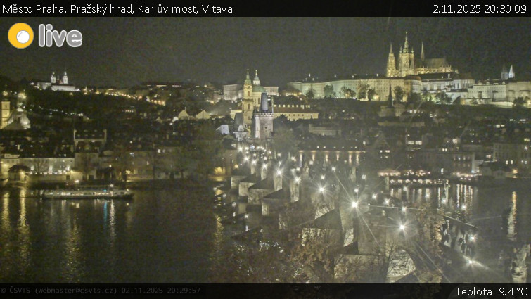 Město Praha - Pražský hrad, Karlův most, Vltava - 2.11.2025 v 20:30 Město Praha - Pražský hrad, Karlův most, Vltava - 2.11.2025 v 20:30