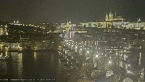 Město Praha - Pražský hrad, Karlův most, Vltava - 2.11.2025 v 21:15 Město Praha - Pražský hrad, Karlův most, Vltava - 2.11.2025 v 21:15