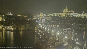 Město Praha - Pražský hrad, Karlův most, Vltava - 2.11.2025 v 22:45 Město Praha - Pražský hrad, Karlův most, Vltava - 2.11.2025 v 22:45