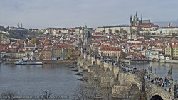 Pražský hrad, Karlův most, Vltava