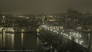 Město Praha - Pražský hrad, Karlův most, Vltava - 5.12.2025 v 03:15 Město Praha - Pražský hrad, Karlův most, Vltava - 5.12.2025 v 03:15