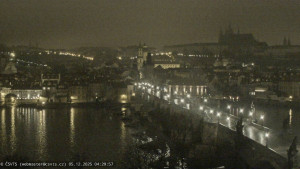 Město Praha - Pražský hrad, Karlův most, Vltava - 5.12.2025 v 04:30 Město Praha - Pražský hrad, Karlův most, Vltava - 5.12.2025 v 04:30