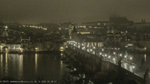 Město Praha - Pražský hrad, Karlův most, Vltava - 5.12.2025 v 05:30 Město Praha - Pražský hrad, Karlův most, Vltava - 5.12.2025 v 05:30