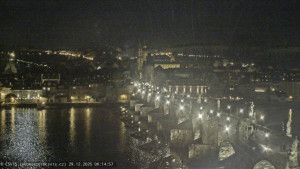 Město Praha - Pražský hrad, Karlův most, Vltava - 29.12.2025 v 00:15 Město Praha - Pražský hrad, Karlův most, Vltava - 29.12.2025 v 00:15