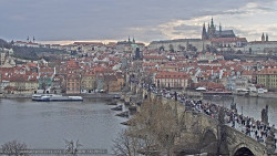 Pražský hrad, Karlův most, Vltava
