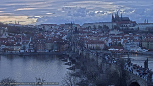 Město Praha - Pražský hrad, Karlův most, Vltava - 5.4.2026 v 19:45 Město Praha - Pražský hrad, Karlův most, Vltava - 5.4.2026 v 19:45