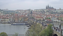 Pražský hrad, Karlův most, Vltava
