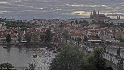 Pražský hrad, Karlův most, Vltava