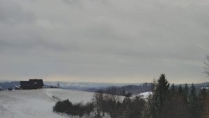 Skiareál Troják - Troják, Maruška - panorama - 11.3.2023 v 16:03