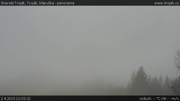 Skiareál Troják - Troják, Maruška - panorama - 2.4.2023 v 12:03