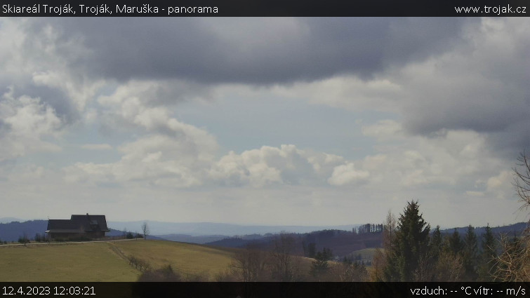Skiareál Troják - Troják, Maruška - panorama - 12.4.2023 v 12:03